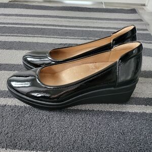 Naturalizer shoes